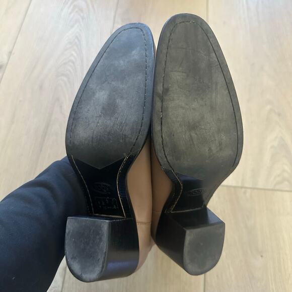 Tod's Leather Ankle Boots in Beige - Picture 9 of 9